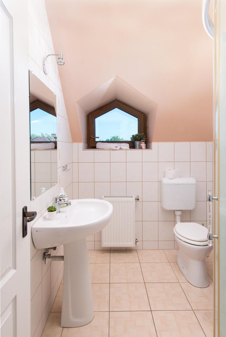 Aranylo Apartmanhaz Hajdúszoboszló Exterior foto